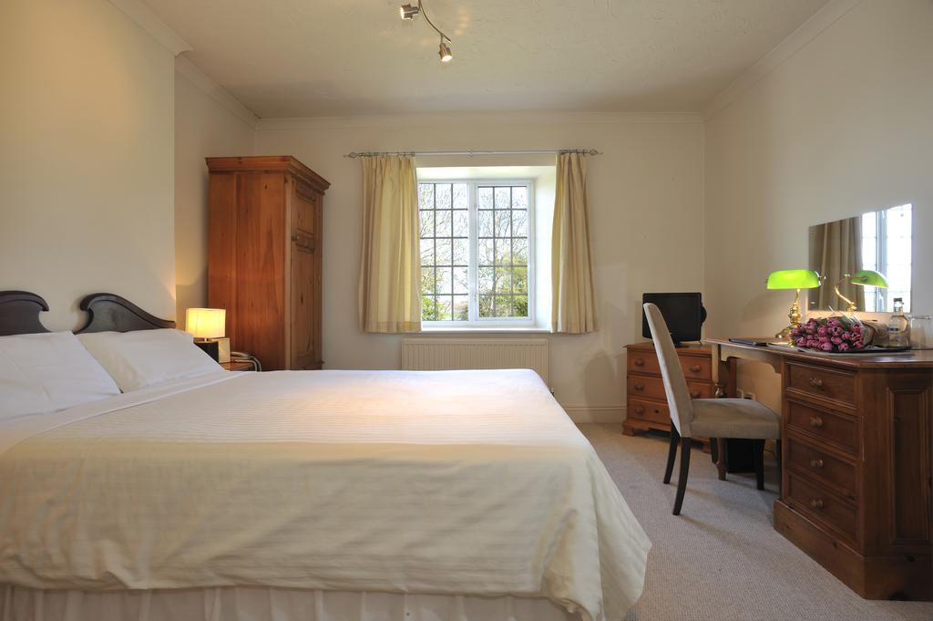 The Yeovil Court Hotel Esterno foto